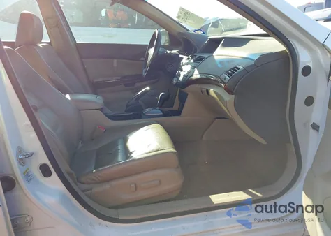 2009 Honda Accord 3.5 Ex-L from USA, damaged, VIN 1HGCP36819A025862